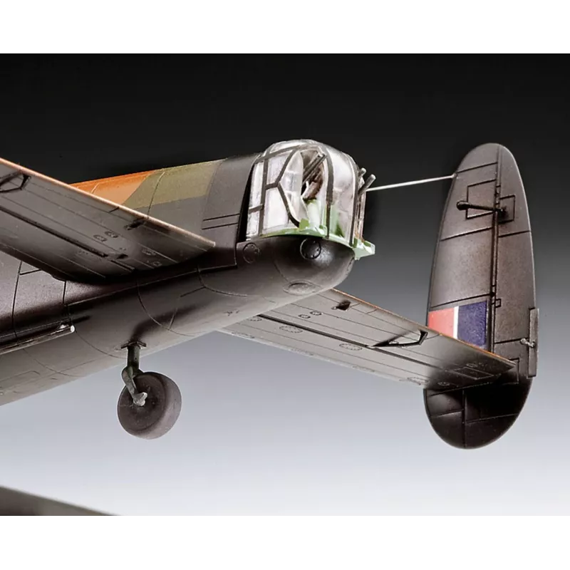 Revell Lancaster B. III Dambusters (04295) 1:72 Maßstab Flugzeug Plastikmodellbausatz