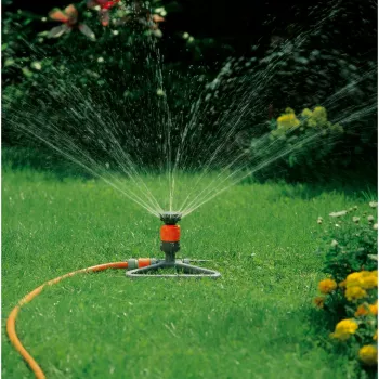 Kreisförmiger Sprinkler GARDENA Comfort Vario 1948-20 – einstellbare Wurfweite und Beregnungssektor
