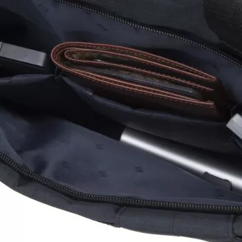 Umhängetasche Rivacase Biscayne 39,6 cm (15,6 Zoll) Schwarz