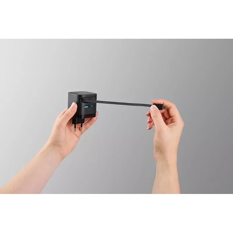Netzteil 1XUSB-A/1XUSB-C/SCHWARZ 7806522 Intenso