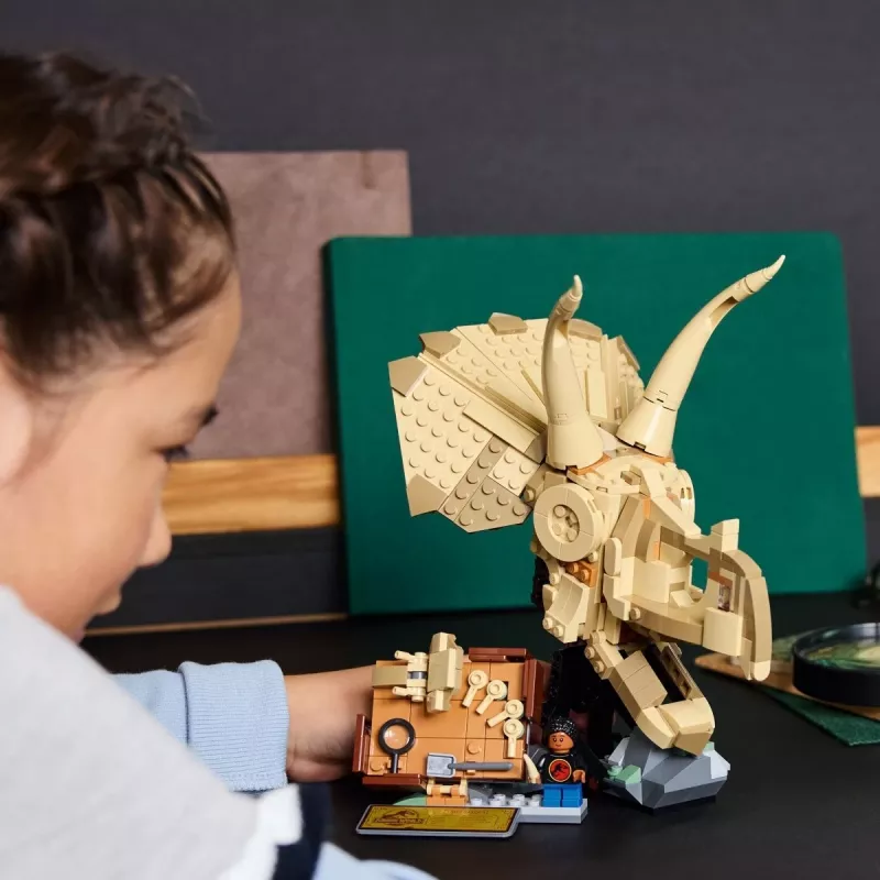LEGO JURASSIC WORLD 76969 Dinosaurier-Fossilien: Triceratops-Schädel