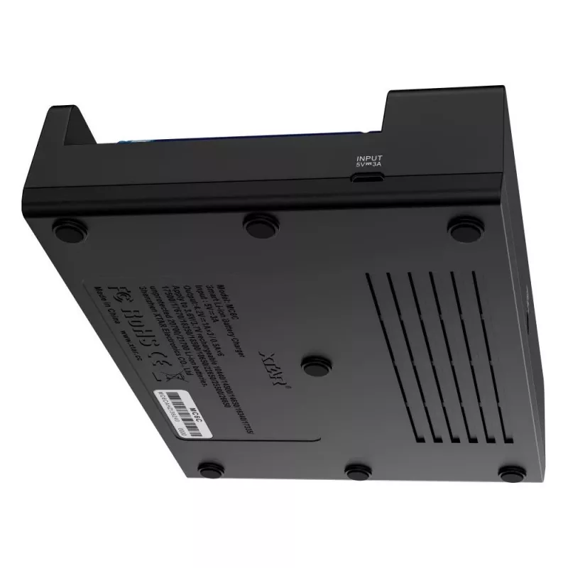XTAR MC6C Ladegerät Multi-Slot intelligentes Ladegerät für zylindrische Li-Ion-Zellen, 6 Schächte, unterstützt 18650/21700/AA, 5V Eingang, schwarz