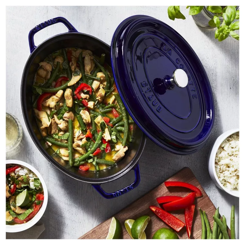 Gusseisen-Kokotte Staub 4,25 L, 29 cm, blau