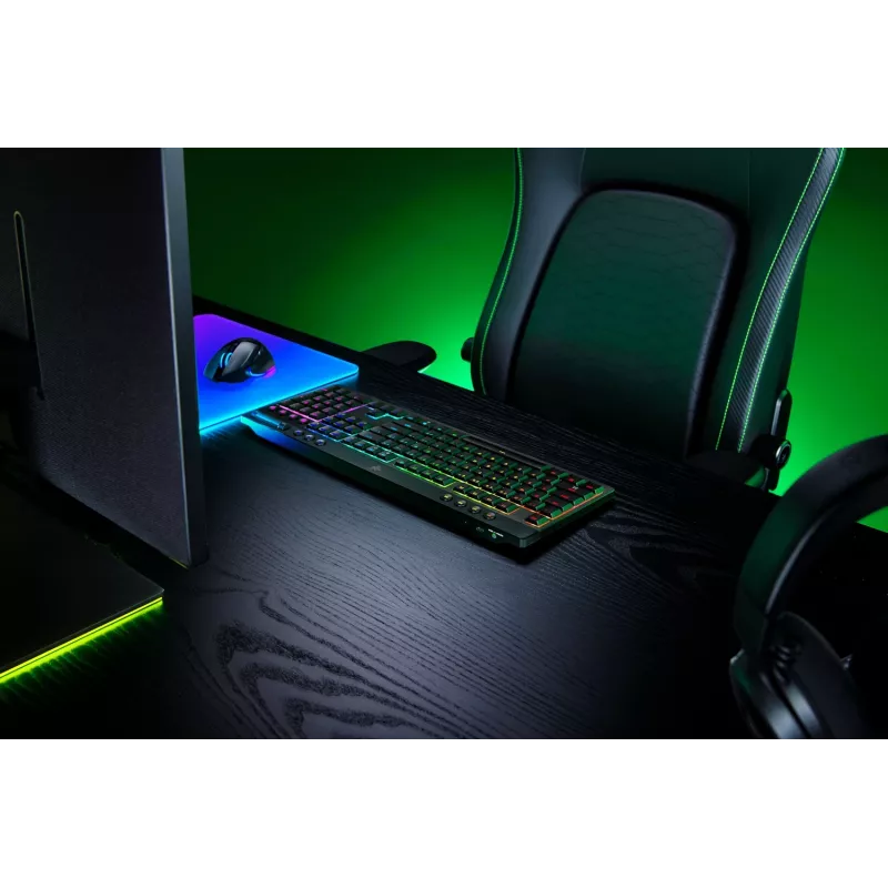 Razer SchwarzWidow V4 Low-Profile HyperSpeed Mechanische RGB Gaming-Tastatur Kabellos