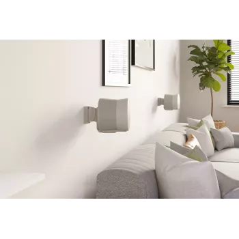 Vogels Wandhalterung | Lautsprecher-Wandhalterung für Sonos Era 300 | Neigbar, drehbar | Maximale Tragfähigkeit 7 kg | Weiß