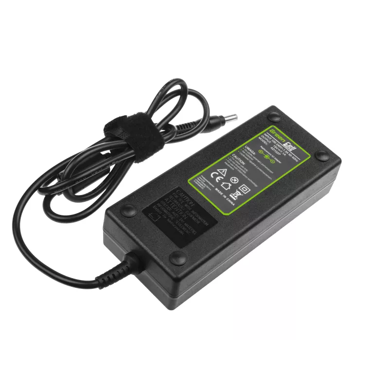 Adapter Green Cell AD102P universal 135 W, 19 V, 7,1 A, schwarz, für Laptops