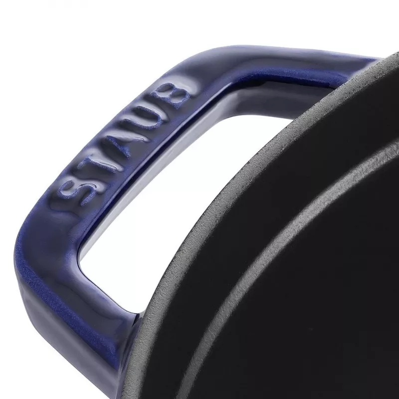 Staub 24 cm runder Gusseisen-Cocotte Dunkelblau