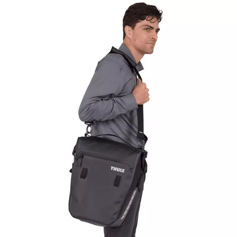 Thule 5406 Shield Commuter-Pannier 22L schwarz