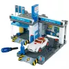 Bosch Service-Station mit Auto und Waschanlage