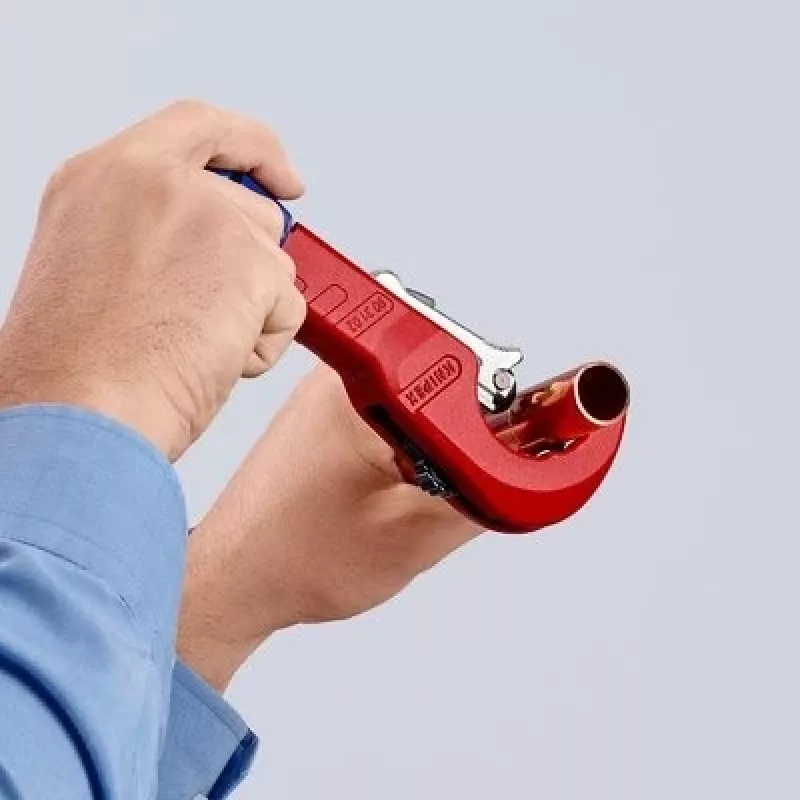 Knipex 90 31 02 SB manueller Rohrschneider Pipecutter