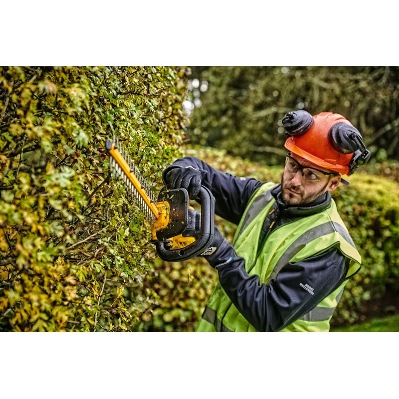 Dewalt 55cm 25mm Gap 18V XR Li-Ion Akku-Heckenschere - Basisgerät