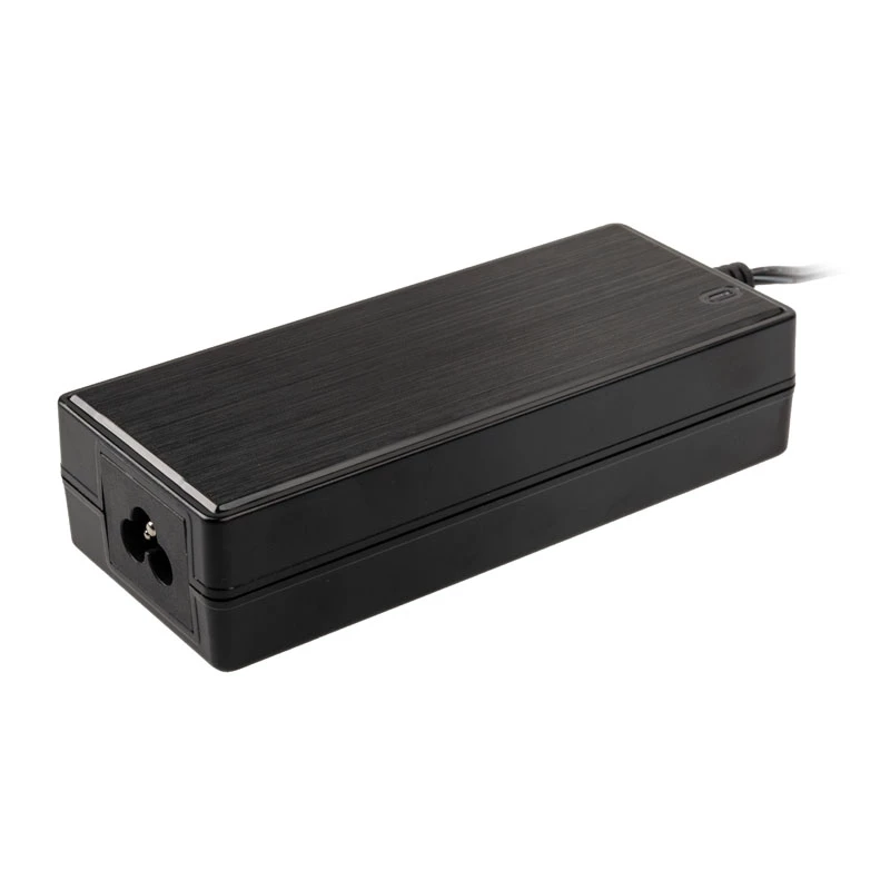 Akasa Netzteil für Intel NUC / Mini-ITX-Systeme - 90 Watt