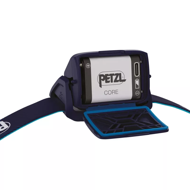 Stirnlampe Petzl Actik Core blau LED 100 lm USB wiederaufladbar