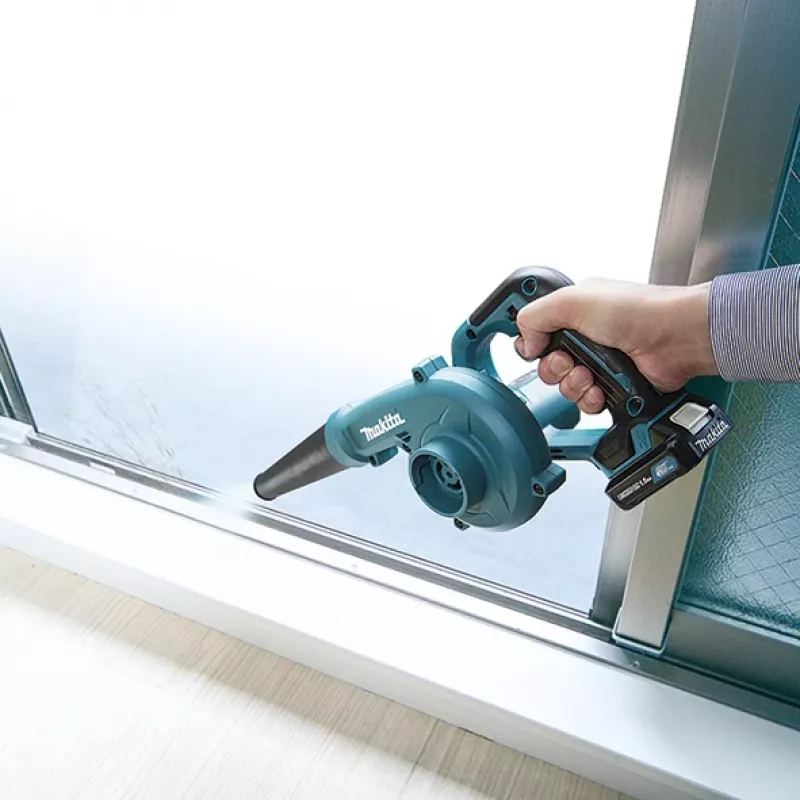Makita UB100DZ Akku-Laubbläser