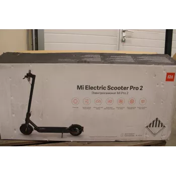 SALE OUT. Xiaomi Mi Electric Scooter Pro 2 (Schwarz)
