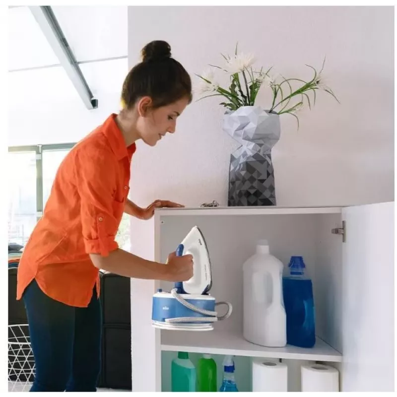 Braun CareStyle Compact IS 2143 BL 2400 W 1,5 L EloxalPlus-Bügelsohle Blau, Weiß