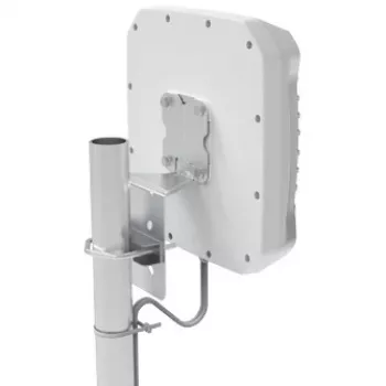 Richtantenne Poynting XPOL-2-5G 11 dBi SMA 0,617 - 4,2 GHz