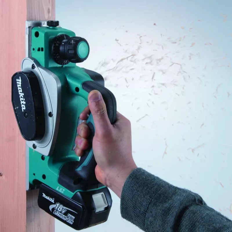 Makita DKP180Z Elektrohandhobel schwarz, blau 14000 U/min