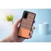 Handyhülle man and wood Galaxy S20 braun kariert schwarz – Schutzhülle für Samsung Galaxy S20