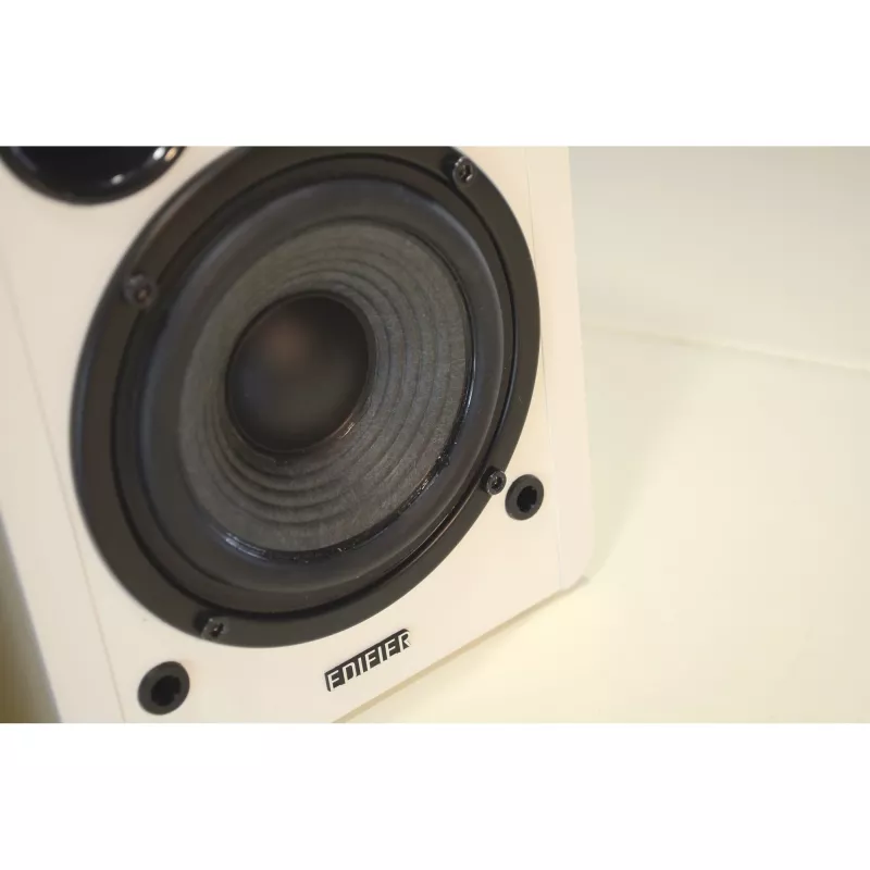Edifier Active Speakers Studio R1280T 2.0 Weiß/Silber Einzelhandel - Aktivlautsprecher - Aktivlautsprecher