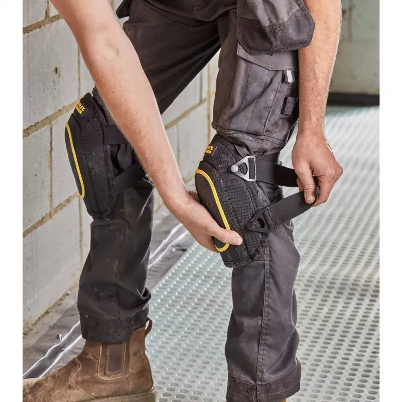 Knieschoner STANLEY FATMAX FMST82962-1 — schwarzer elastischer Nylon-Knieschutz