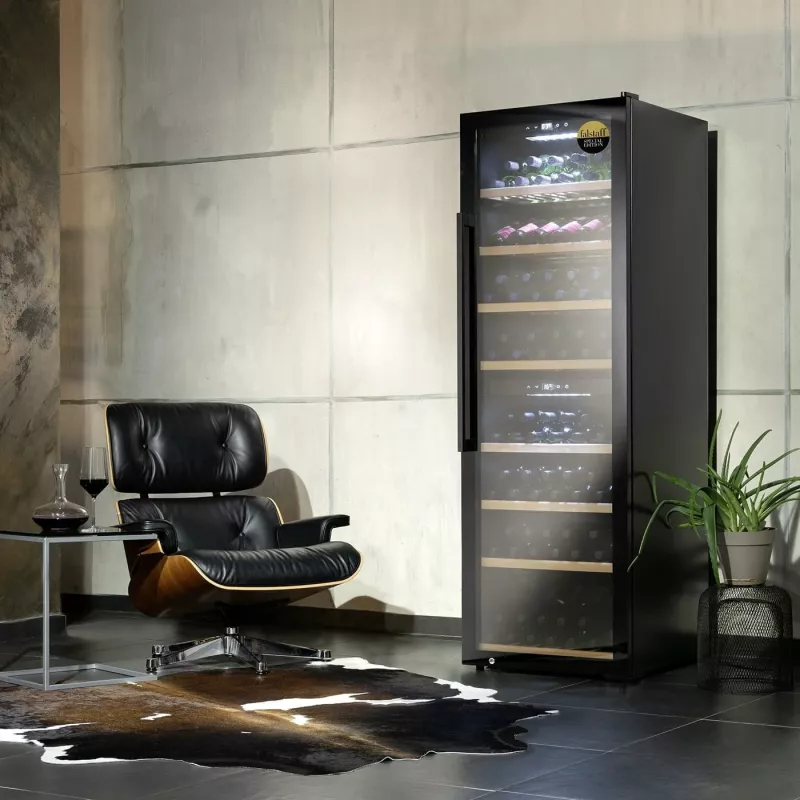Caso | Smart Wine Cooler | WineExclusive 180 | Energieeffizienzklasse G | Vitrinenkühler | Freistehend | Flaschenkapazität 180 Flaschen | Kühltyp Kompressortechnik | Schwarz