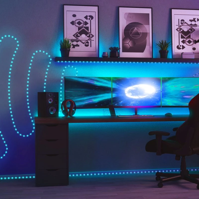 LED-Girlande Twinkly TWD200STP-TEU mehrfarbiger Innenstreifen, 5 cm Abstand, IP20, transparentes Kabel