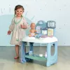 Smoby Baby Care Center Modell 2024 240305 mit Zubehör und interaktiven Funktionen