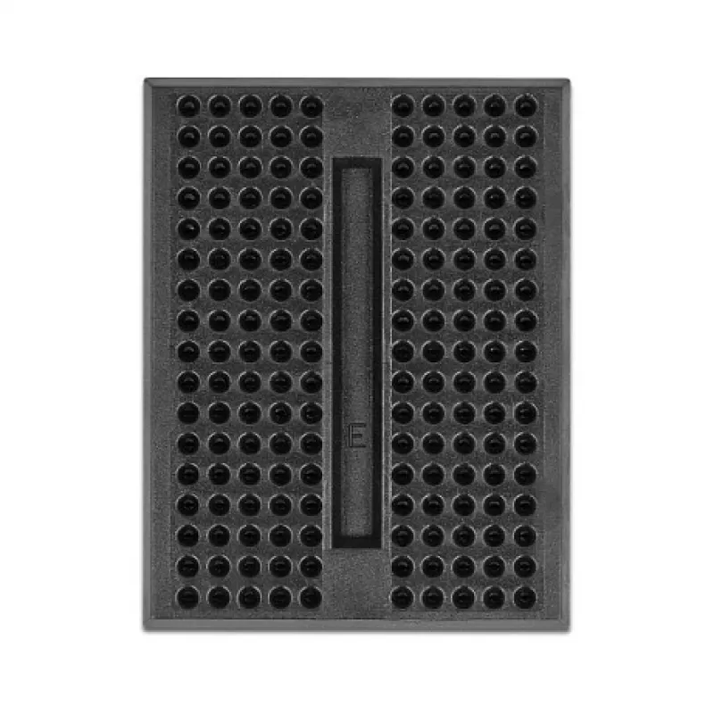 Breadboard DELOCK 18317 — Kunststoff-Steckbrett, lötfrei, 36×46×10 mm, schwarz