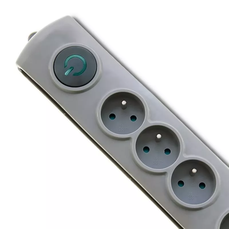 Überspannungsschutz Qoltec 50164