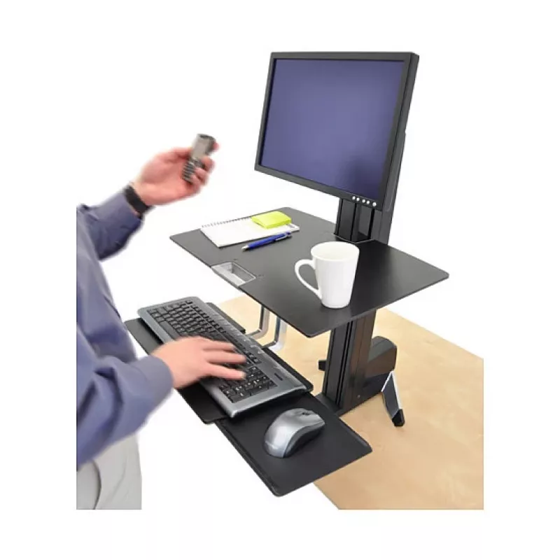 Multimediaständer ERGOTRON WorkFit-S Single HD mit Arbeitsfläche+ — Schwarz, Höhenverstellung 58 cm, maximale Belastung 13,2 kg, für Bildschirme bis 30 Zoll