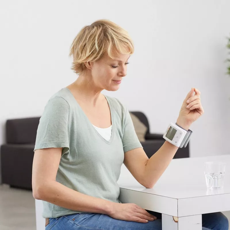 Medisana BW 320 Handgelenk-Blutdruckmessgerät - automatisch, 2 Benutzer, 120 Speicherplätze