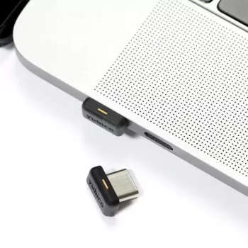 YubiKey Yubico 5C Nano FIPS Sicherheitsschlüssel 2048-Bit-RSA