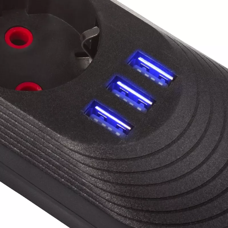 Steckdosenleiste MACLEAN MCE394 B — 3 Steckdosen + 3×USB A, 110–240V, 2,1A USB, 2500W, 1,5 m Kabel, schwarz