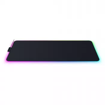 Gaming-Mauspad Razer Strider Chroma – Polyester-Oberfläche, 370×900 mm, schwarz, mehrfarbige Hintergrundbeleuchtung