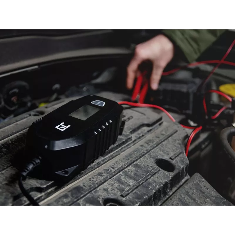 Grün Cell Ladegerät für Akkus 6V 12V 4A mit Diagnosefunktion