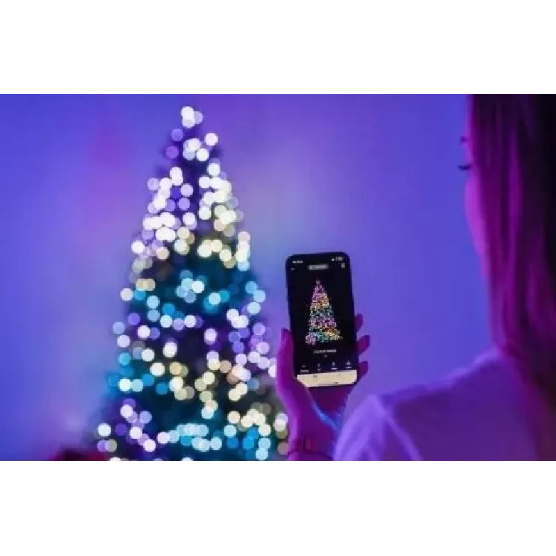 Vorbeleuchteter Weihnachtsbaum Twinkly Regal Tree 1,50 m – 270 RGB LEDs, Wi‑Fi & Bluetooth, IP20, 36 W, grünes Kabel