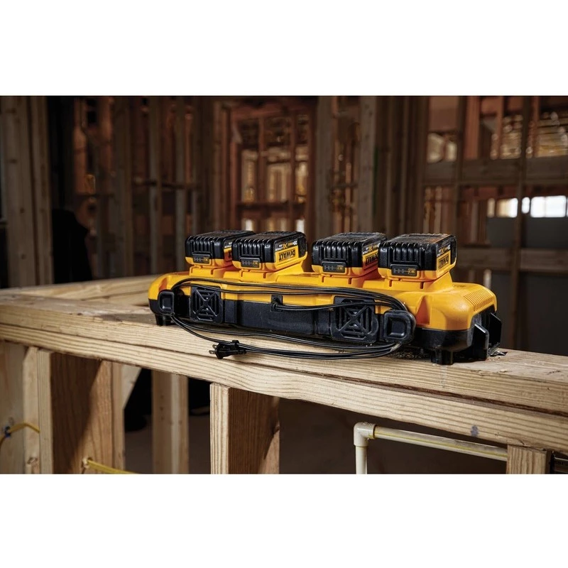 Batterieladegerät DeWALT DCB104-QW