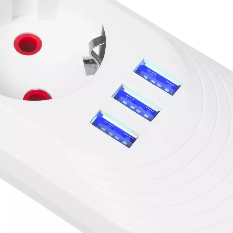 Steckdosenleiste MACLEAN MCE394W — 3 Steckdosen, 3×USB 2,1A, 110–240V AC, 2500W, 1,5 m Kabel, weiß