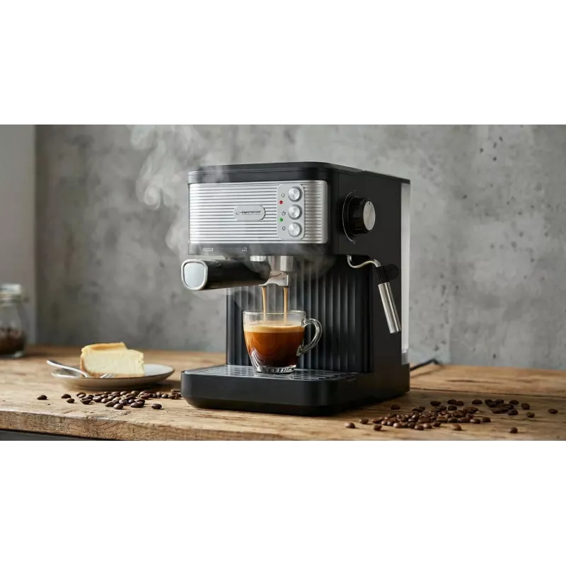 Espresso-Kaffeemaschine ESPERANZA EKC011 — 1,8 L Wassertank, 850 W, 20 bar, Touch-Bedienung, Milchaufschäumer