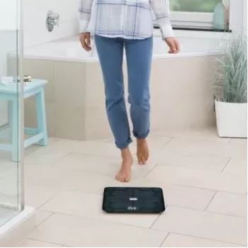 Medisana BS 450 Körperanalysewaage, max. 180kg, Schwarz, Bluetooth, ITO Sensoren (40510)