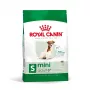 Trockenfutter für Hunde Royal Canin Mini Adult 8+ Senior Geflügel & Reis Gemüse, 8 kg, für kleine Rassen (5–10 kg)