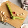 Griff-Knoblauchpresse Ototo Design Garligator Grün Kunststoff Stahl