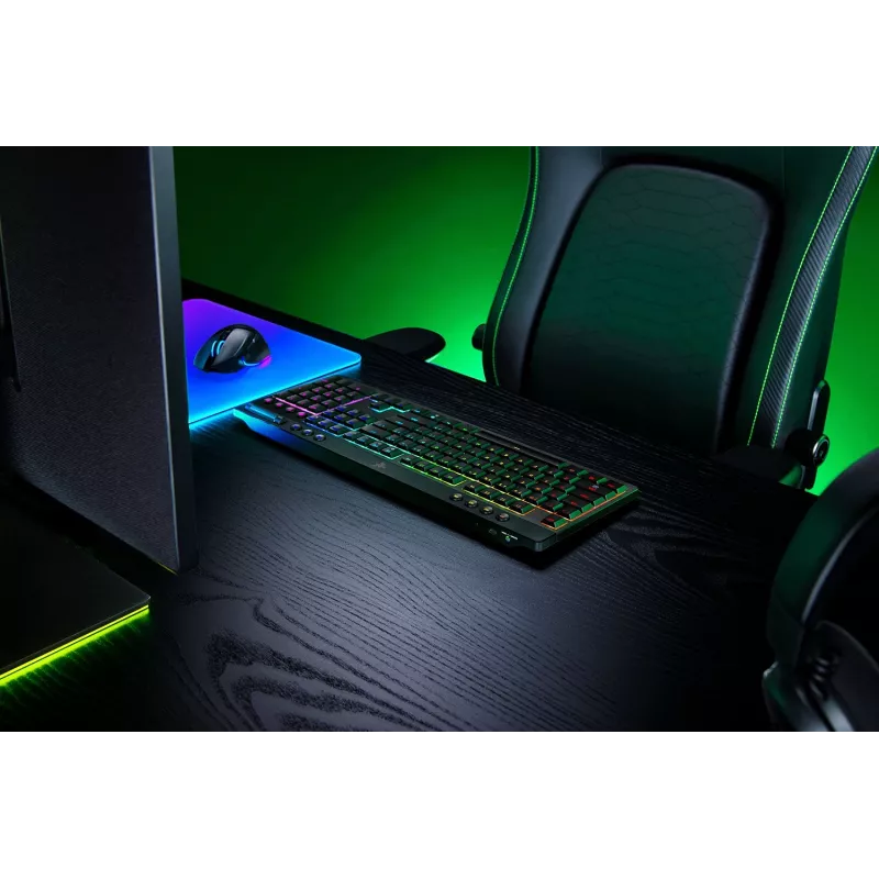 Gaming-Tastatur Razer SchwarzWidow V4 Low-profile Wireless — mechanische Low-Profile-Tasten, Bluetooth und 2,4 GHz