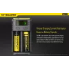 Batterieladegerät Nitecore NEW i2 — 2-Schacht-Ladegerät für LiFePO4, Li-Ion, NiMH; Eingang 100–240V; Ausgang 9–12V; unterstützt AAAA/C/D/AAA/AA; schwarz