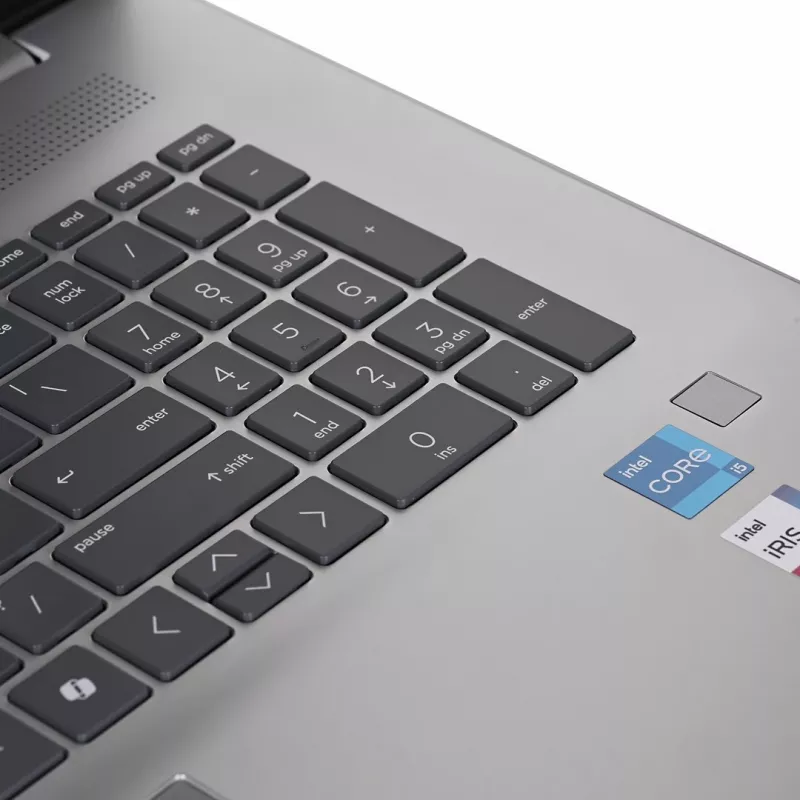 HP 17-CN3068CL i5 1334U 17.3 FHD AG 8GB SSD512 BT BLKB FPR Win11 Silber (REPACK) 2Y