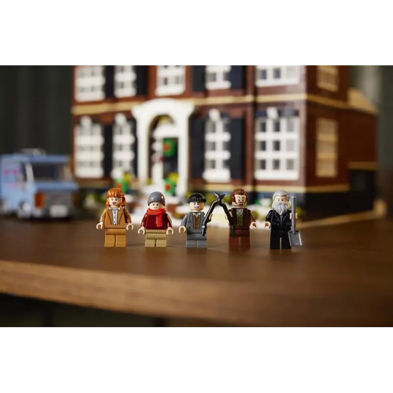 LEGO Ideas 21330 Home Alone