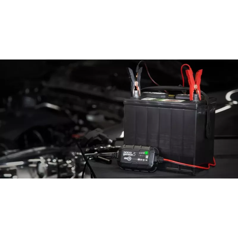 NOCO GENIUS5 5A Batterieladegerät für 6V/12V-Batterien mit Wartungs- und Entsulfatierungsfunktion