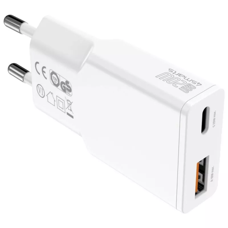 AC Indoor Mobile Device Charger 4smarts 541509 — 100–240V, USB-A + USB-C, 1.5 m Kabel, Schnellladung, Weiß