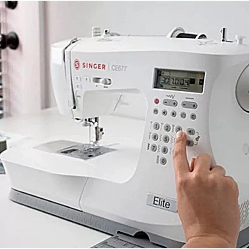 Nähmaschine SINGER CE677